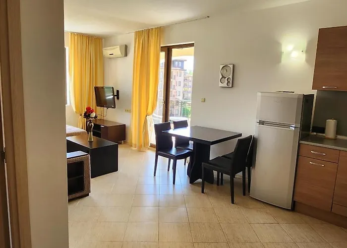 стела в к-с реджина маре Apartment