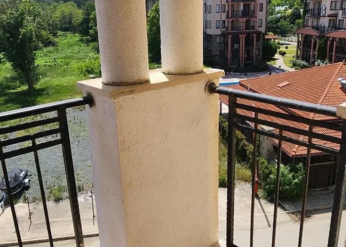 стела в к-с реджина маре * 茨雷沃